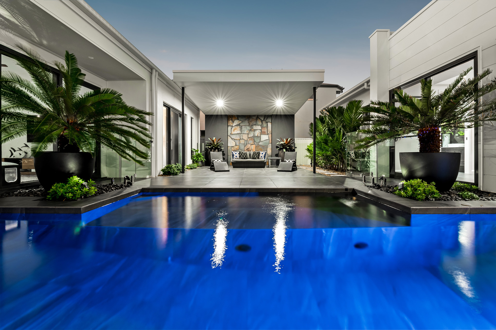 https://www.prdhomes.com.au/wp-content/uploads/2020/06/swimming1.jpg